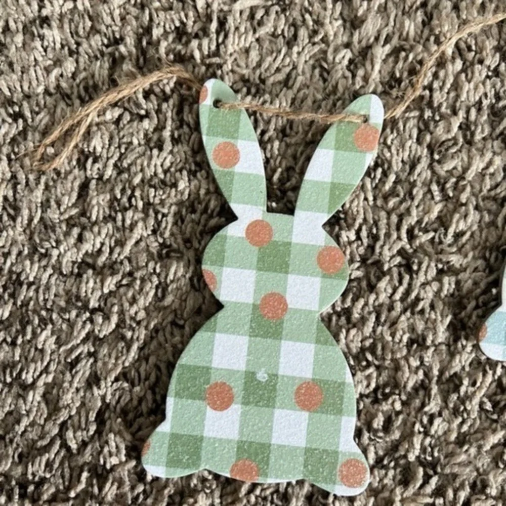 N/A bunny banner